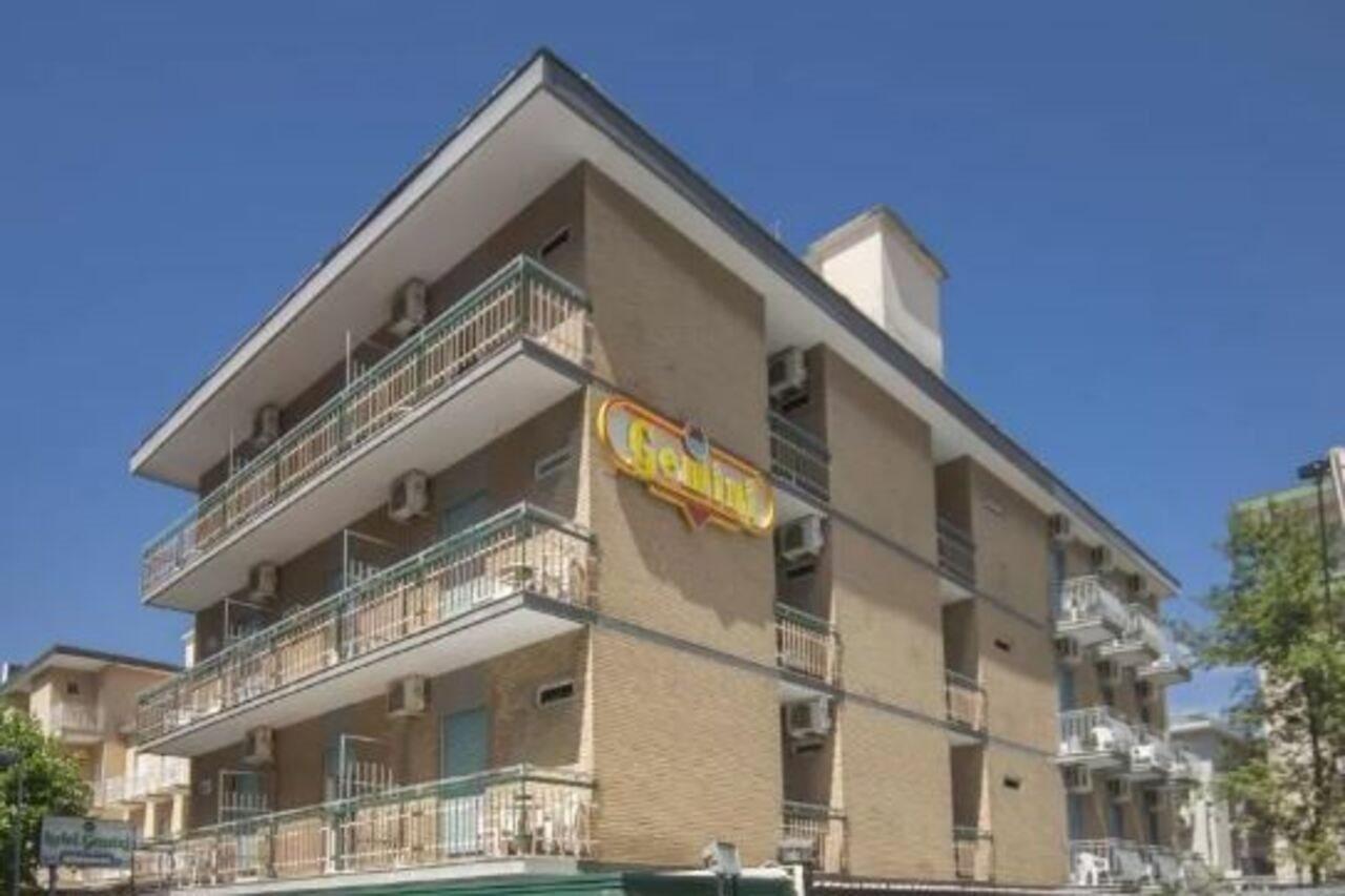 Hotel Gemini Ρίμινι Εξωτερικό φωτογραφία