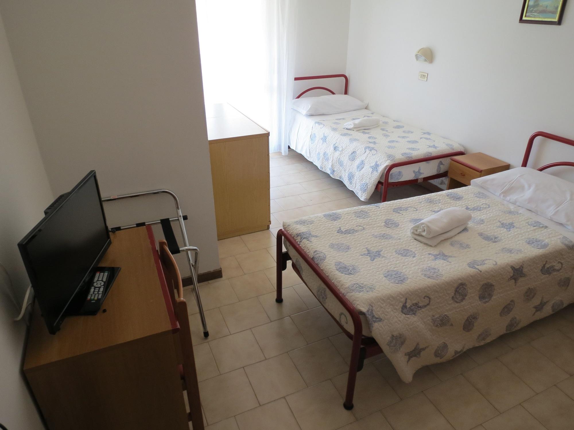 Hotel Gemini Ρίμινι Εξωτερικό φωτογραφία