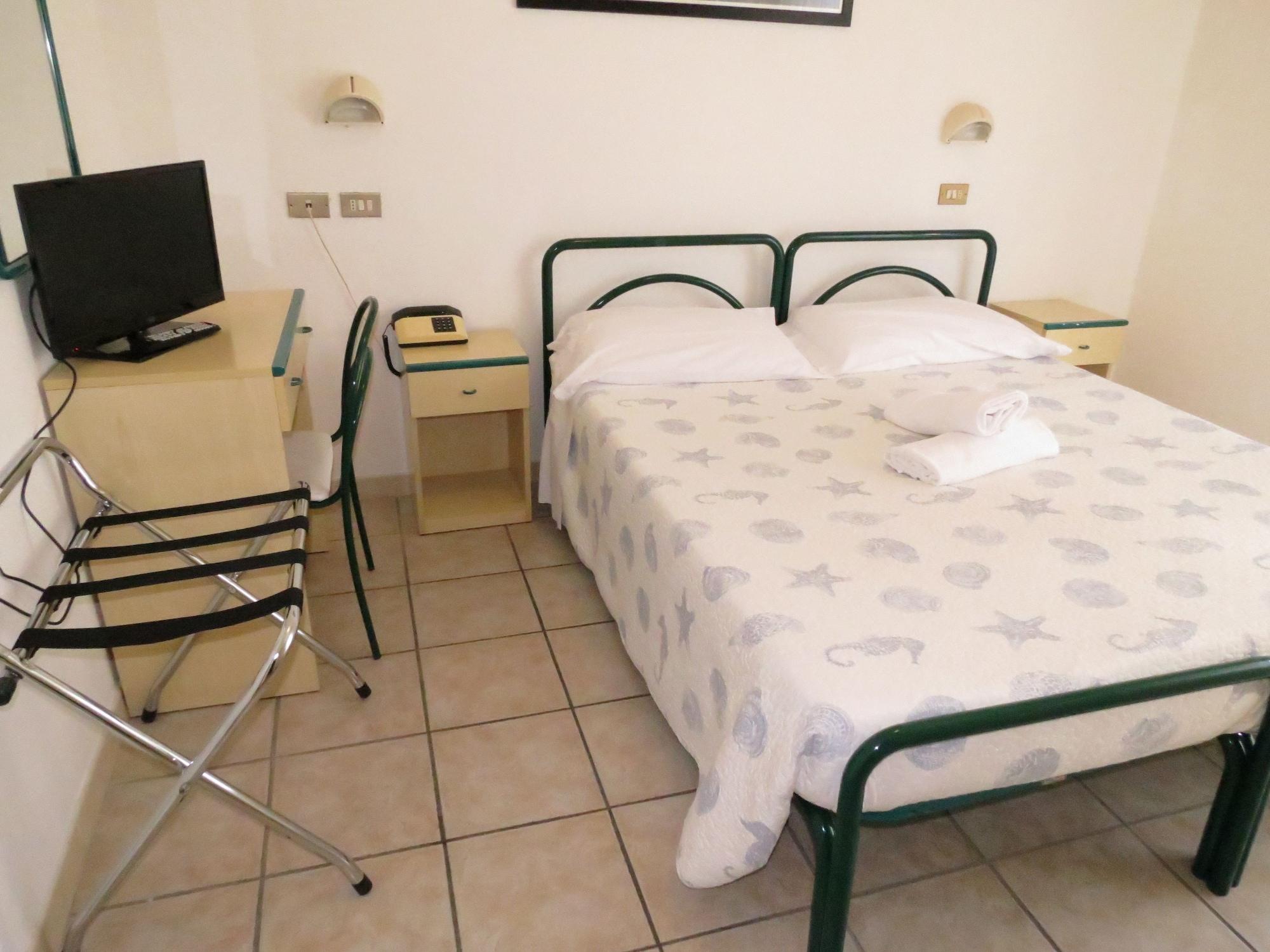 Hotel Gemini Ρίμινι Εξωτερικό φωτογραφία