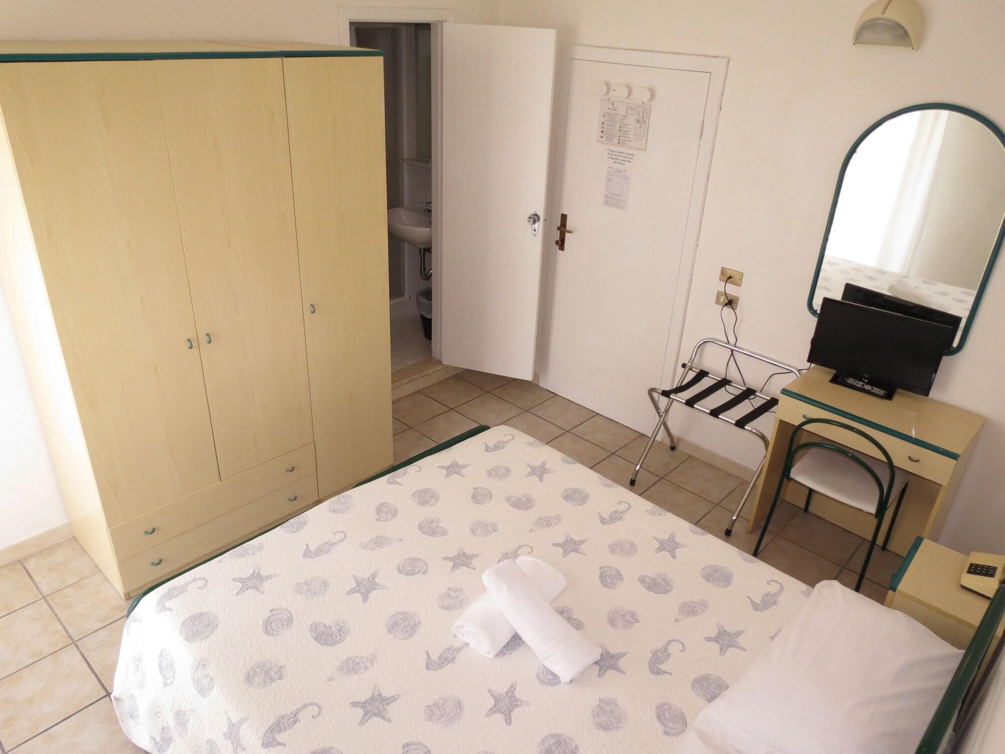 Hotel Gemini Ρίμινι Εξωτερικό φωτογραφία