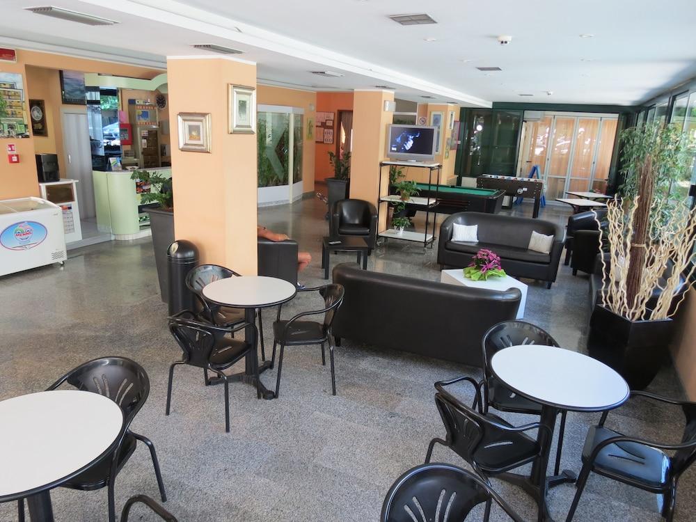 Hotel Gemini Ρίμινι Εξωτερικό φωτογραφία